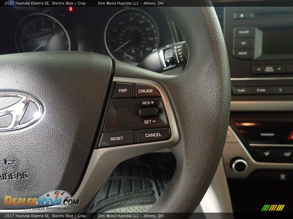 2017 Hyundai Elantra SE Electric Blue / Gray Photo #28