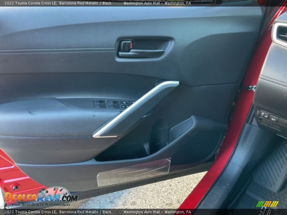 Door Panel of 2022 Toyota Corolla Cross LE Photo #18