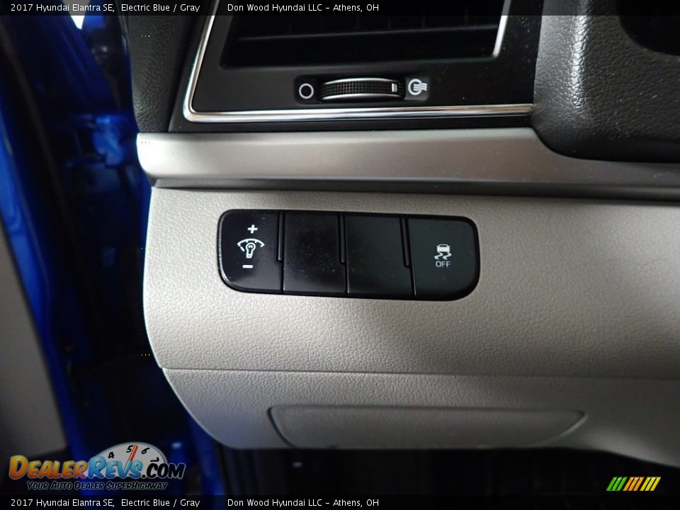 2017 Hyundai Elantra SE Electric Blue / Gray Photo #29
