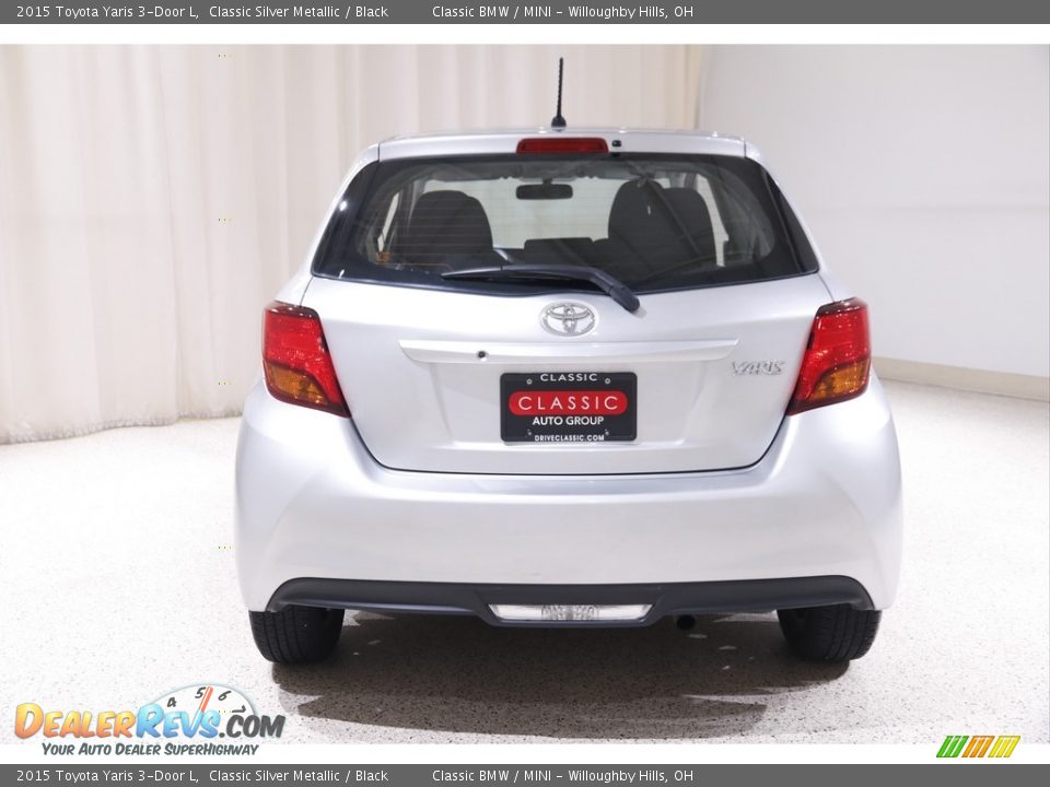 2015 Toyota Yaris 3-Door L Classic Silver Metallic / Black Photo #17