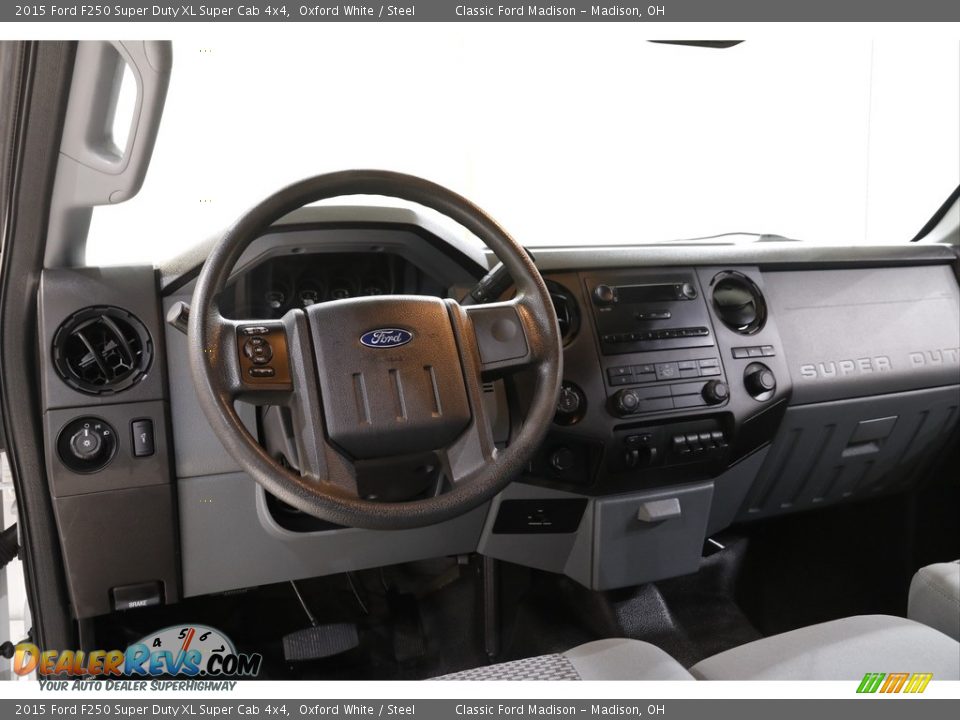 2015 Ford F250 Super Duty XL Super Cab 4x4 Oxford White / Steel Photo #6