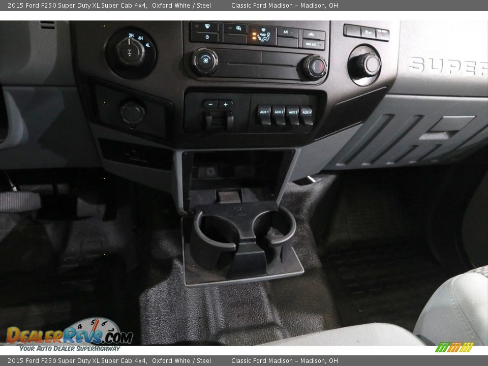 2015 Ford F250 Super Duty XL Super Cab 4x4 Oxford White / Steel Photo #10