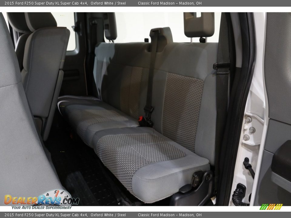 2015 Ford F250 Super Duty XL Super Cab 4x4 Oxford White / Steel Photo #14