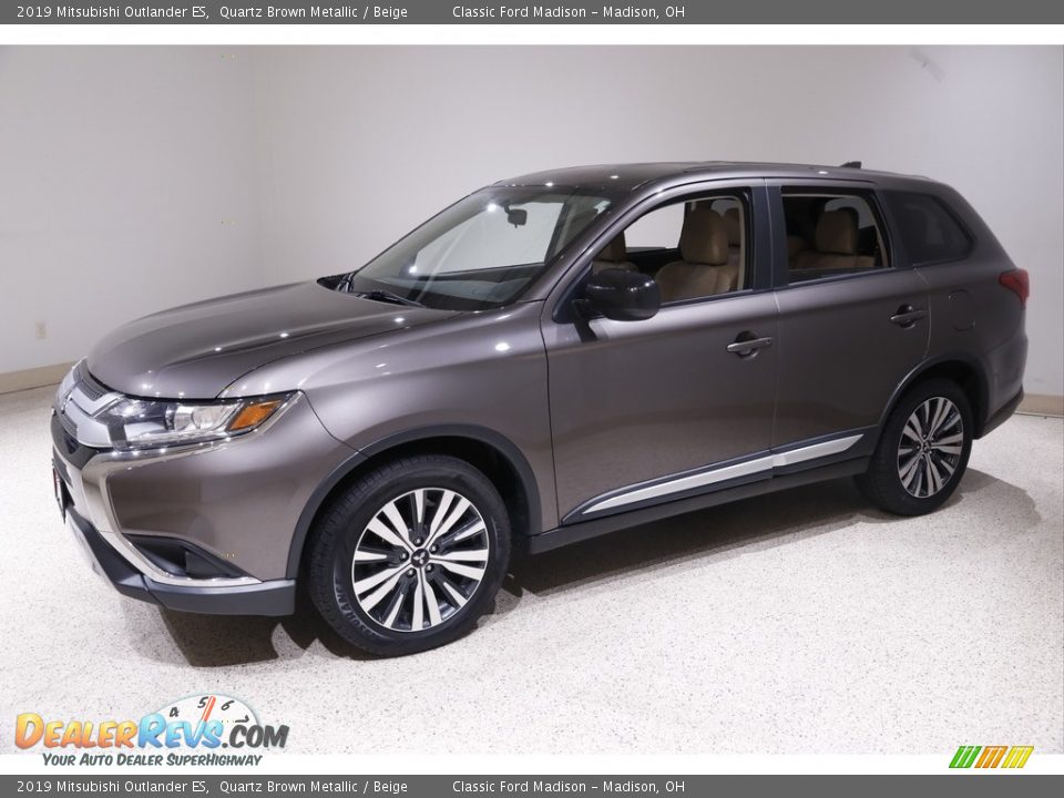 2019 Mitsubishi Outlander ES Quartz Brown Metallic / Beige Photo #3