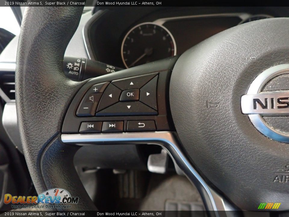 2019 Nissan Altima S Super Black / Charcoal Photo #29