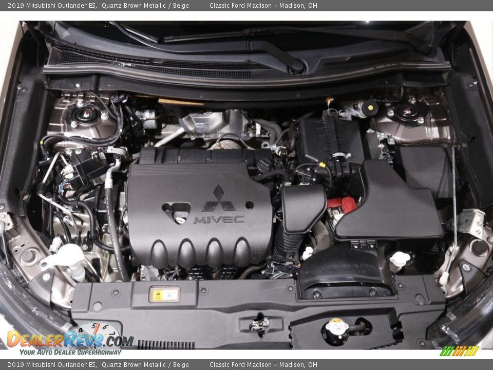 2019 Mitsubishi Outlander ES Quartz Brown Metallic / Beige Photo #19