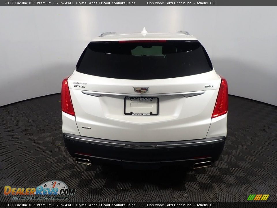2017 Cadillac XT5 Premium Luxury AWD Crystal White Tricoat / Sahara Beige Photo #15