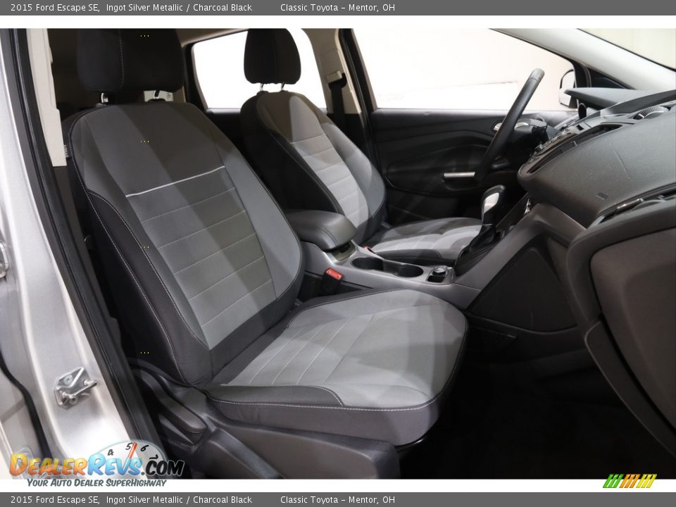 2015 Ford Escape SE Ingot Silver Metallic / Charcoal Black Photo #12
