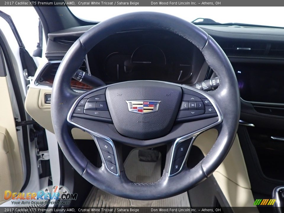 2017 Cadillac XT5 Premium Luxury AWD Crystal White Tricoat / Sahara Beige Photo #30