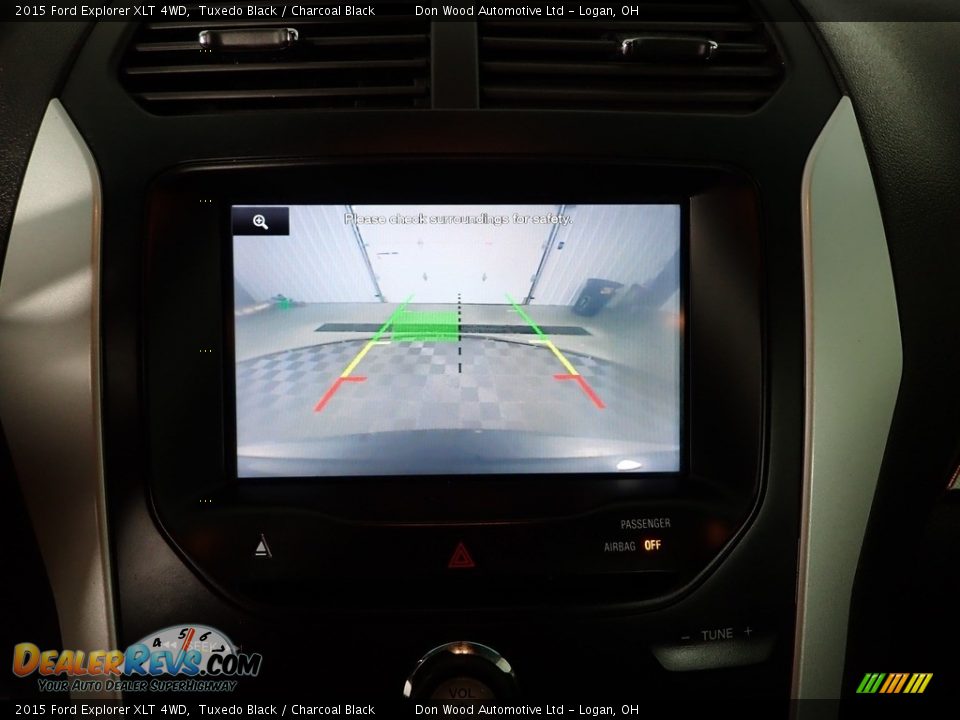 2015 Ford Explorer XLT 4WD Tuxedo Black / Charcoal Black Photo #3