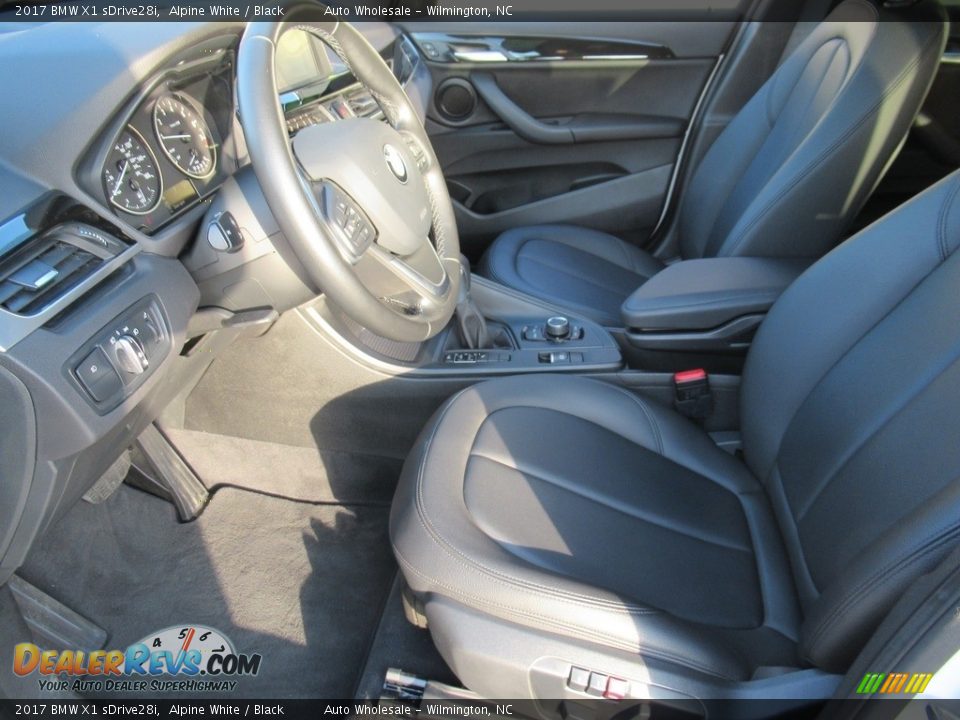 2017 BMW X1 sDrive28i Alpine White / Black Photo #11