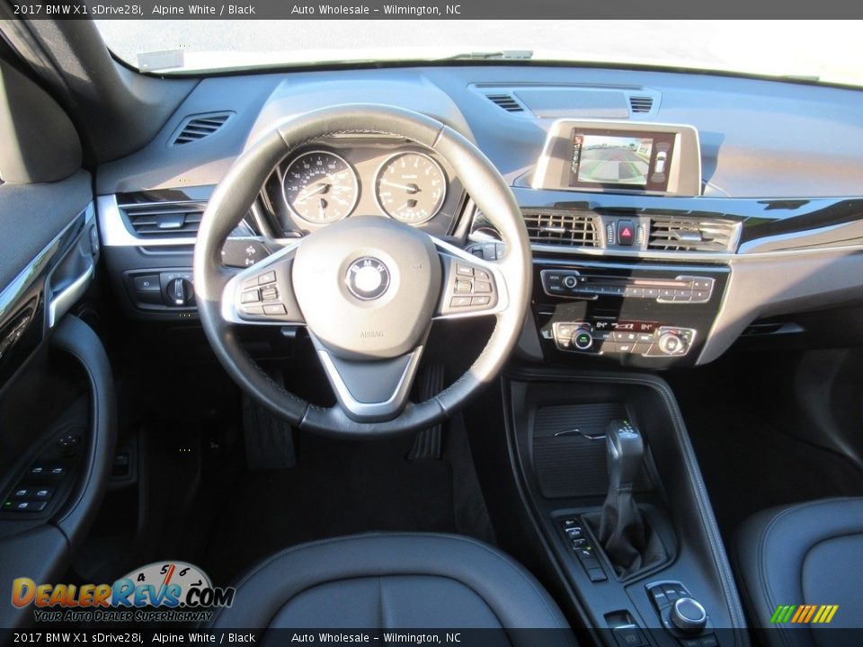 2017 BMW X1 sDrive28i Alpine White / Black Photo #15