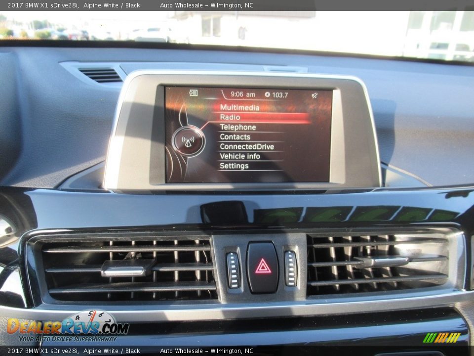 2017 BMW X1 sDrive28i Alpine White / Black Photo #18