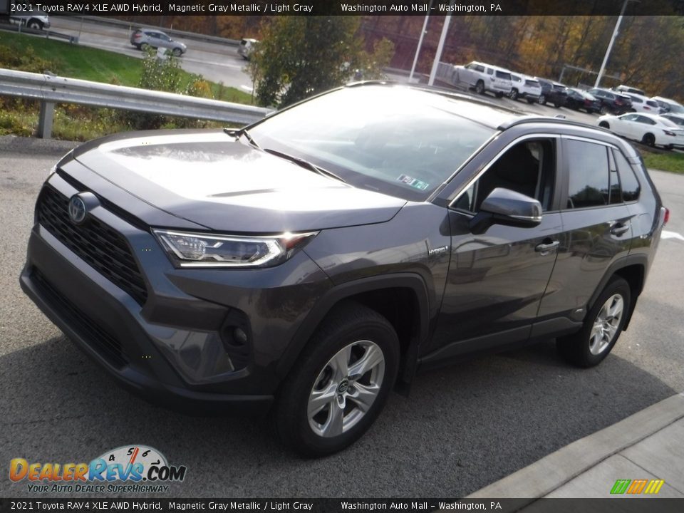 2021 Toyota RAV4 XLE AWD Hybrid Magnetic Gray Metallic / Light Gray Photo #12