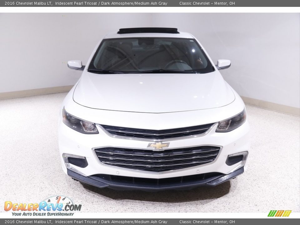 2016 Chevrolet Malibu LT Iridescent Pearl Tricoat / Dark Atmosphere/Medium Ash Gray Photo #2