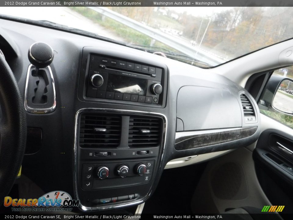 2012 Dodge Grand Caravan SE Bright Silver Metallic / Black/Light Graystone Photo #4