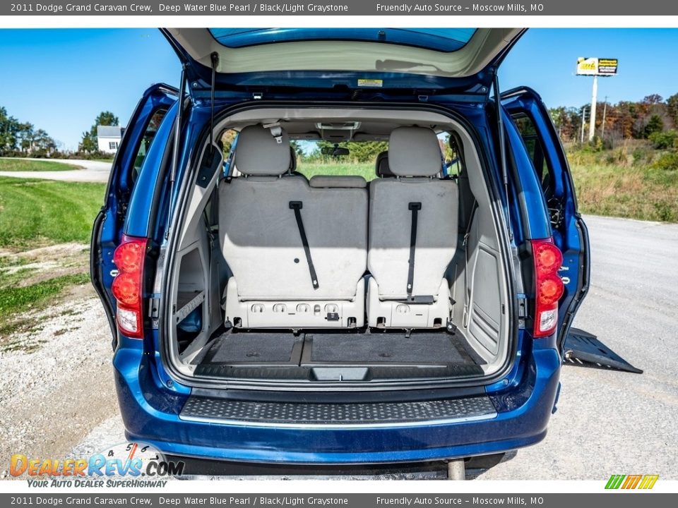 2011 Dodge Grand Caravan Crew Deep Water Blue Pearl / Black/Light Graystone Photo #23