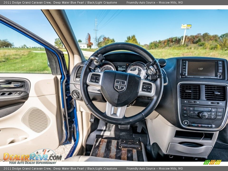 2011 Dodge Grand Caravan Crew Deep Water Blue Pearl / Black/Light Graystone Photo #32