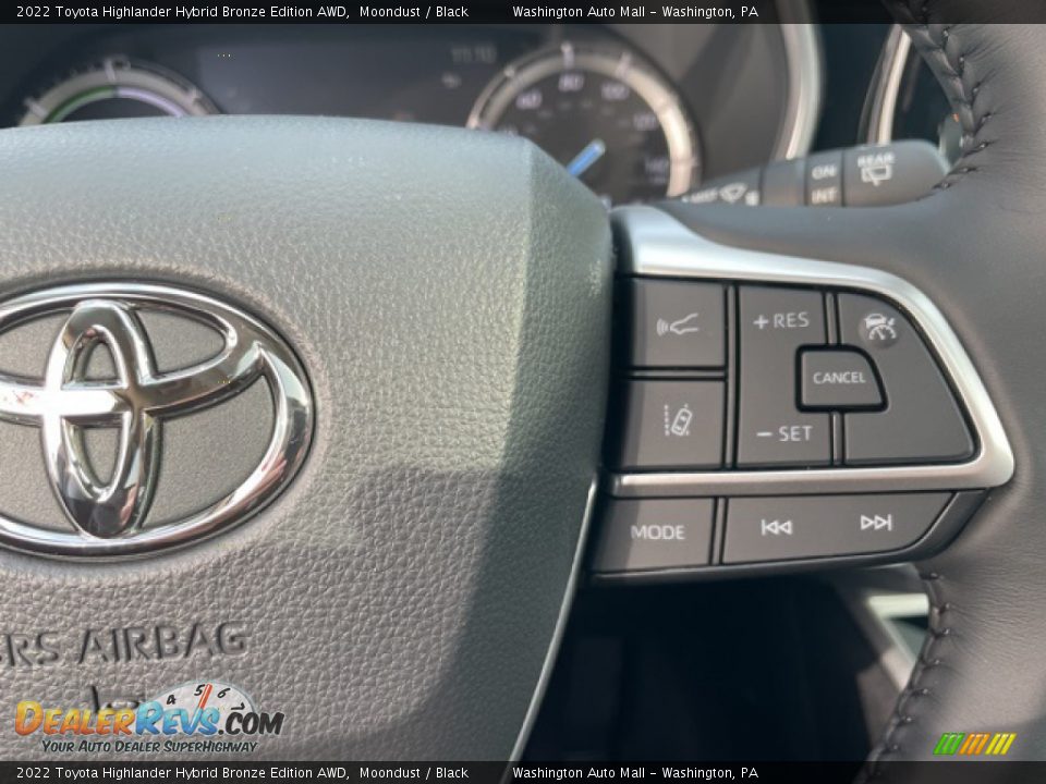 2022 Toyota Highlander Hybrid Bronze Edition AWD Steering Wheel Photo #21