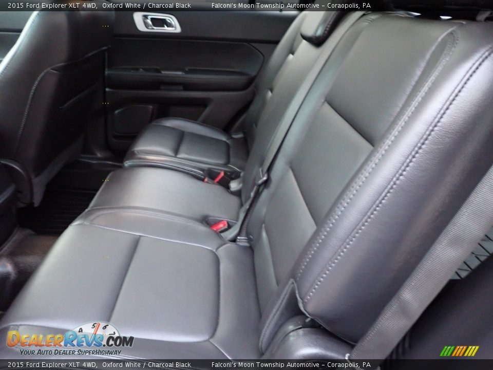 2015 Ford Explorer XLT 4WD Oxford White / Charcoal Black Photo #19