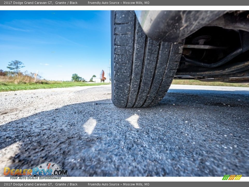 2017 Dodge Grand Caravan GT Granite / Black Photo #15