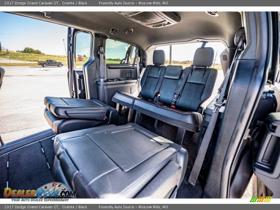 2017 Dodge Grand Caravan GT Granite / Black Photo #21