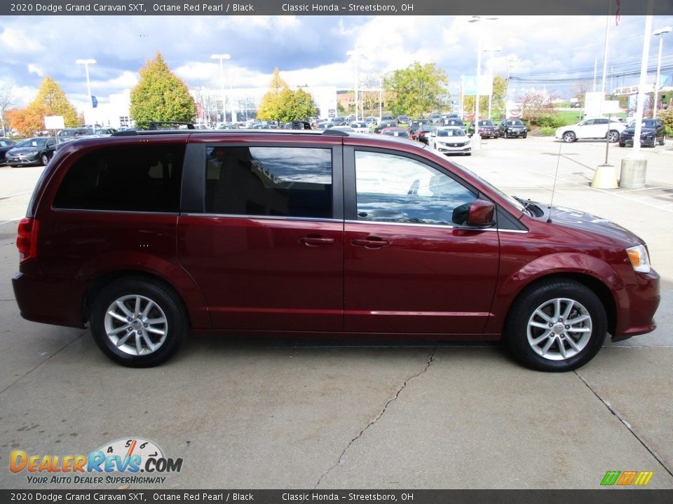 2020 Dodge Grand Caravan SXT Octane Red Pearl / Black Photo #4