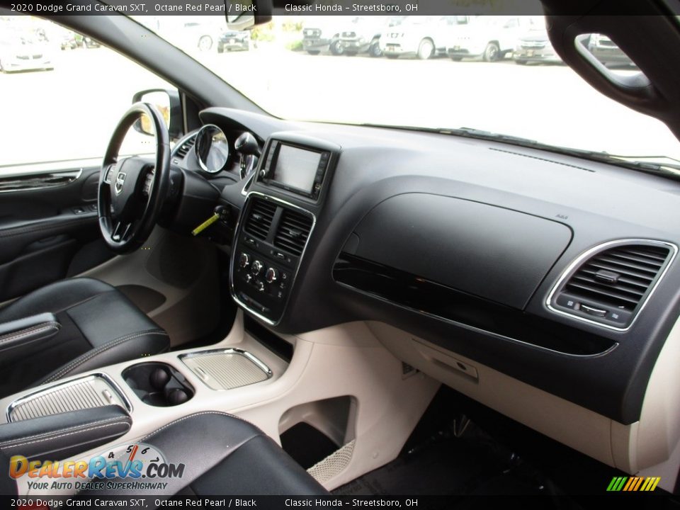 2020 Dodge Grand Caravan SXT Octane Red Pearl / Black Photo #19