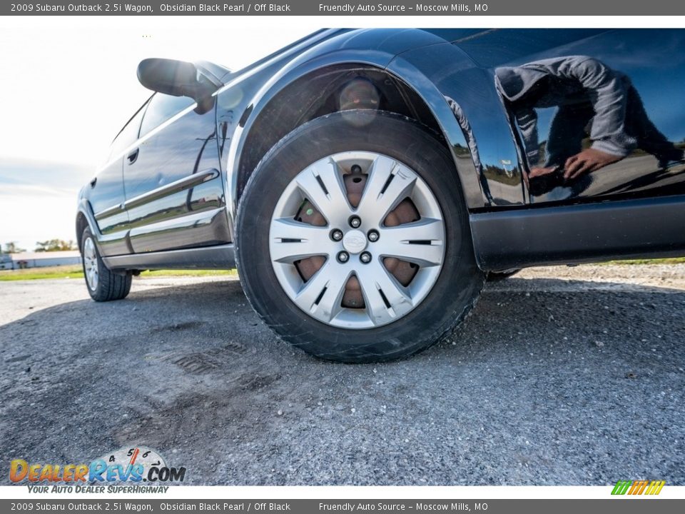 2009 Subaru Outback 2.5i Wagon Obsidian Black Pearl / Off Black Photo #2