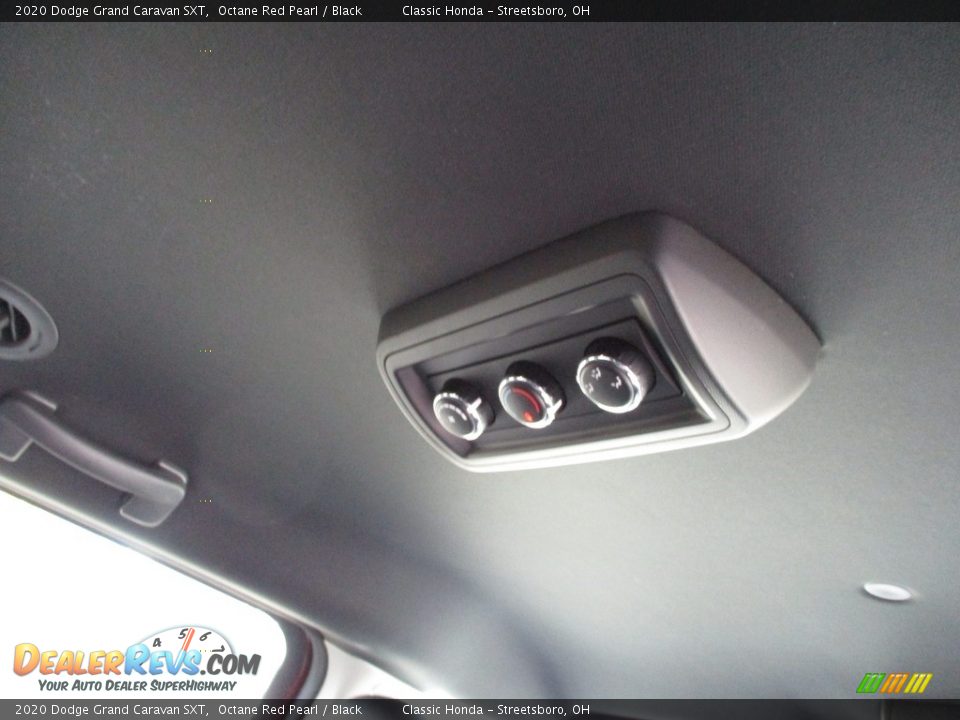 2020 Dodge Grand Caravan SXT Octane Red Pearl / Black Photo #22