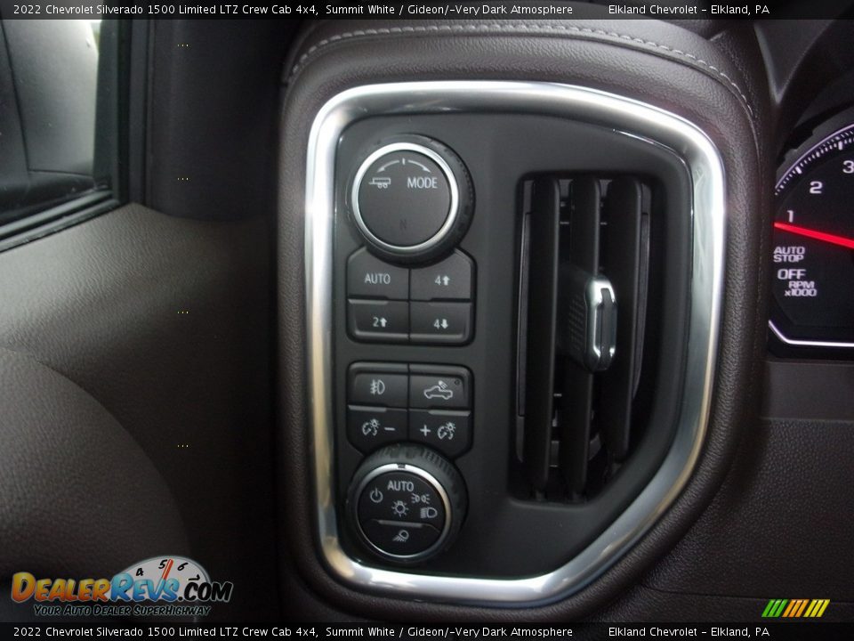 Controls of 2022 Chevrolet Silverado 1500 Limited LTZ Crew Cab 4x4 Photo #32
