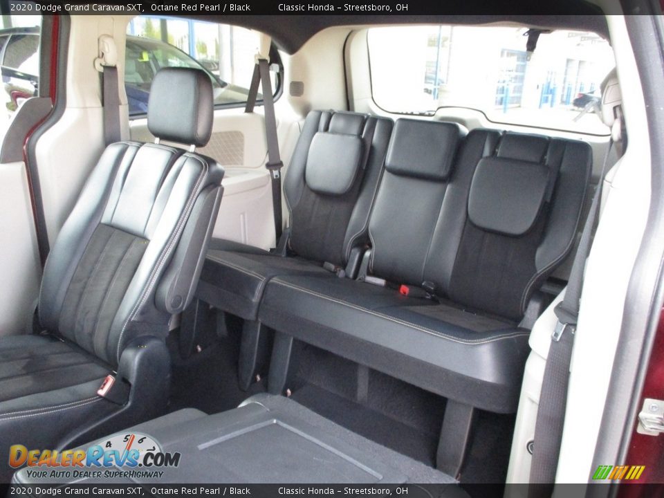 2020 Dodge Grand Caravan SXT Octane Red Pearl / Black Photo #27