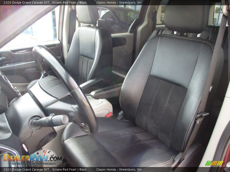2020 Dodge Grand Caravan SXT Octane Red Pearl / Black Photo #32