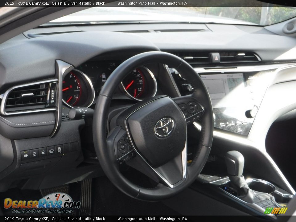 2019 Toyota Camry XSE Celestial Silver Metallic / Black Photo #25