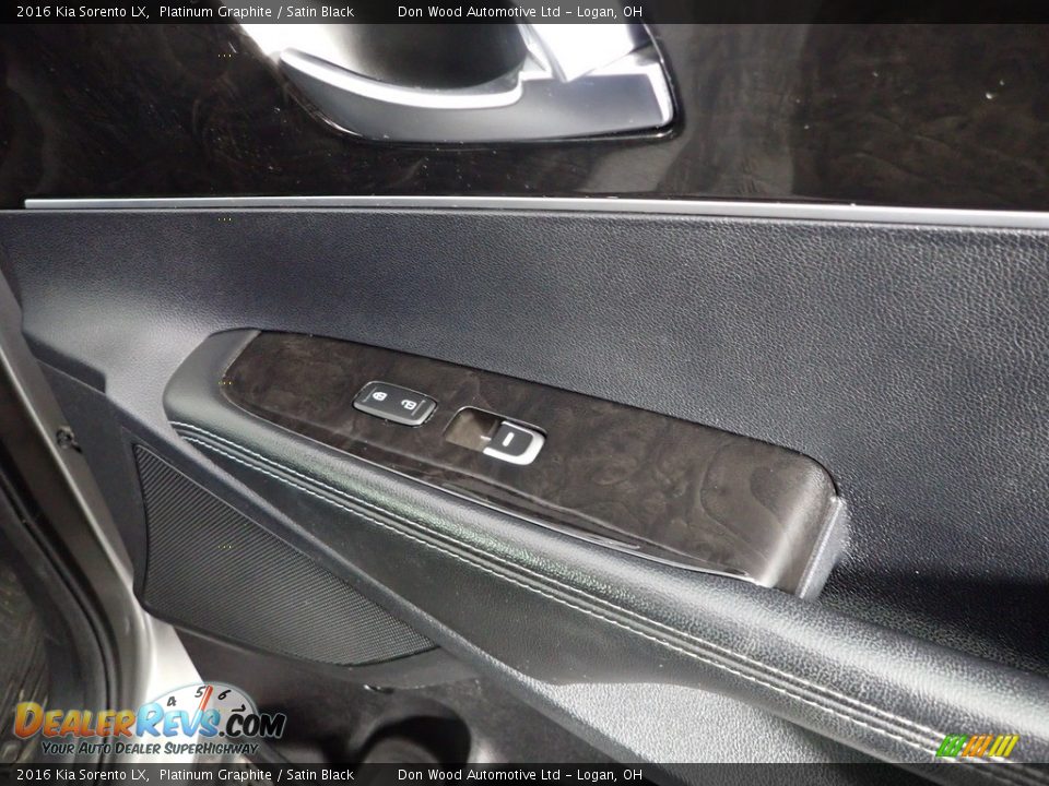2016 Kia Sorento LX Platinum Graphite / Satin Black Photo #36