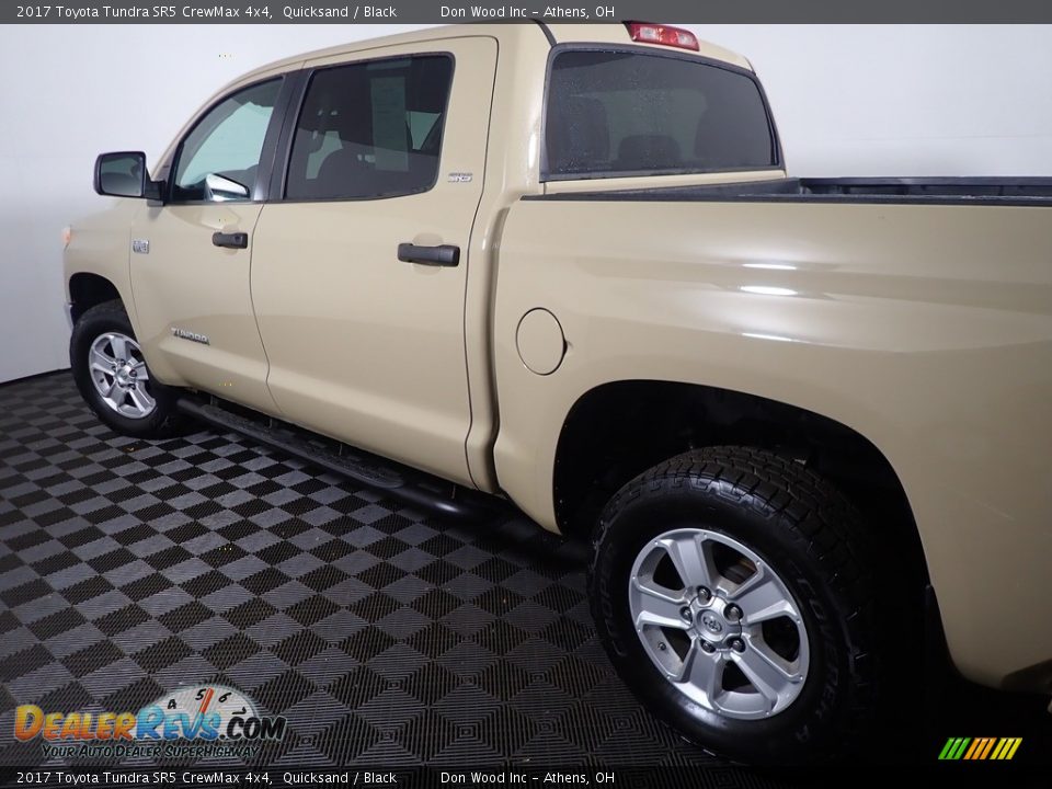 2017 Toyota Tundra SR5 CrewMax 4x4 Quicksand / Black Photo #17