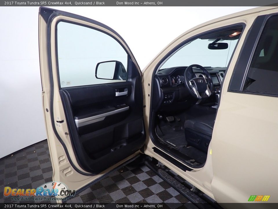 2017 Toyota Tundra SR5 CrewMax 4x4 Quicksand / Black Photo #19