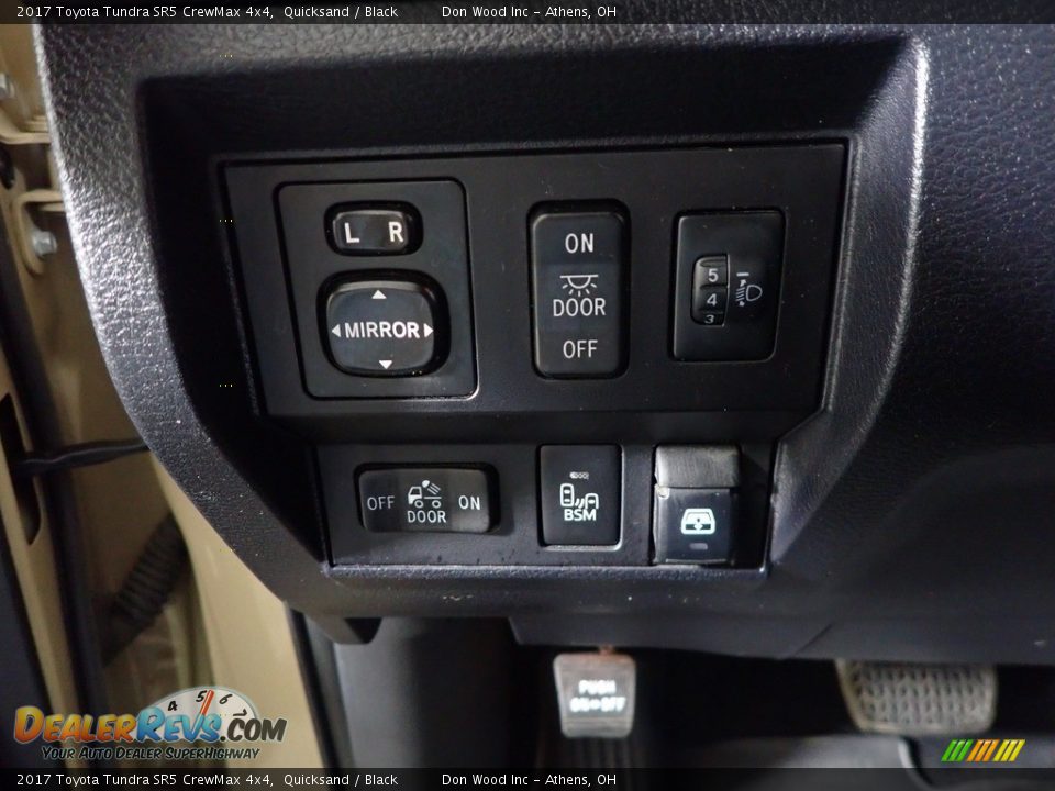 2017 Toyota Tundra SR5 CrewMax 4x4 Quicksand / Black Photo #30