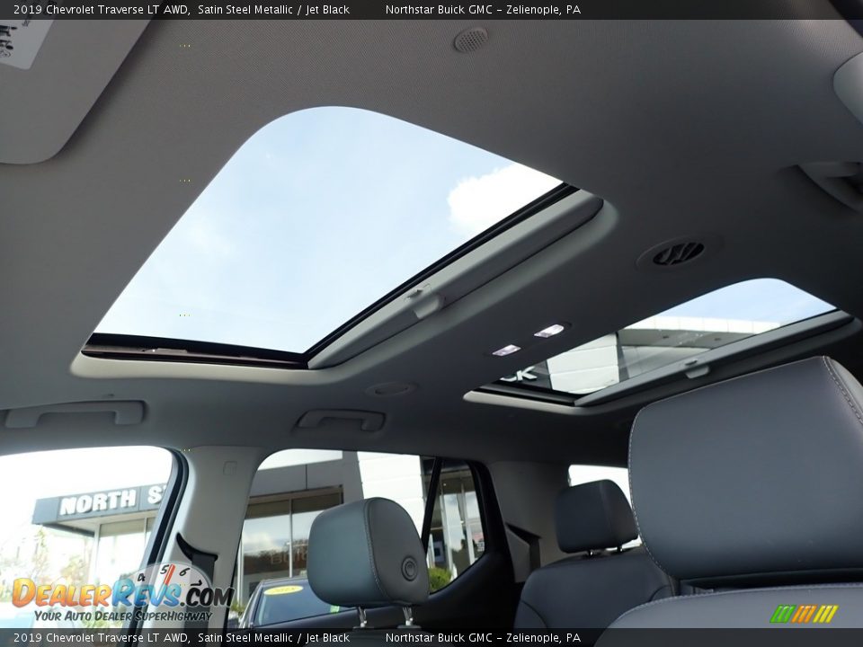 2019 Chevrolet Traverse LT AWD Satin Steel Metallic / Jet Black Photo #28