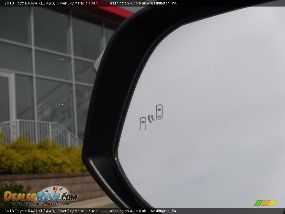 2018 Toyota RAV4 XLE AWD Silver Sky Metallic / Ash Photo #7
