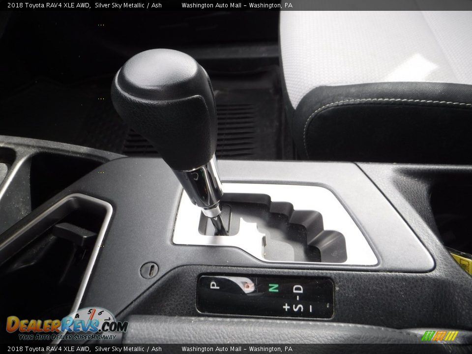 2018 Toyota RAV4 XLE AWD Silver Sky Metallic / Ash Photo #24