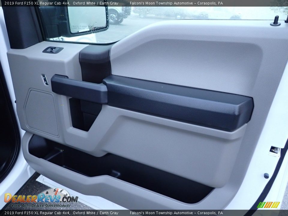 2019 Ford F150 XL Regular Cab 4x4 Oxford White / Earth Gray Photo #14