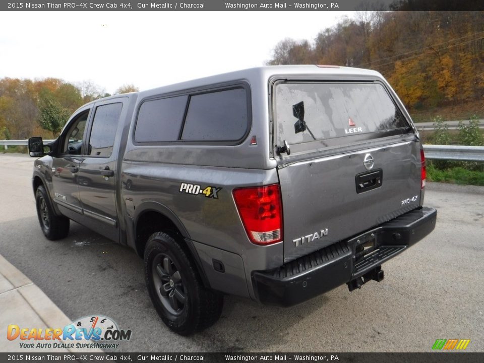 2015 Nissan Titan PRO-4X Crew Cab 4x4 Gun Metallic / Charcoal Photo #15