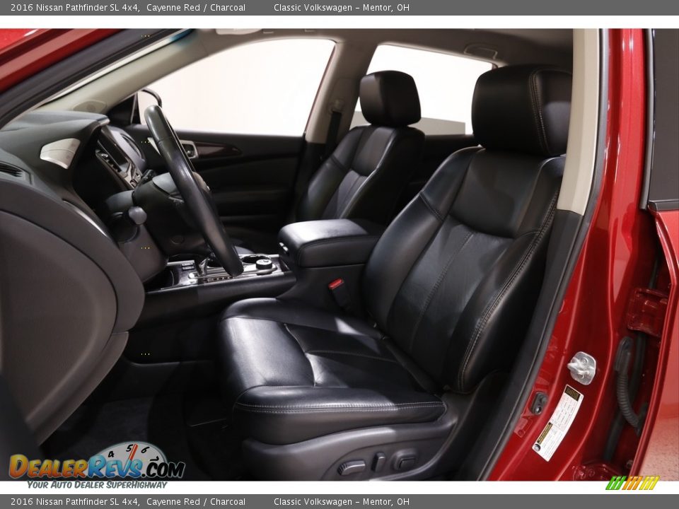 2016 Nissan Pathfinder SL 4x4 Cayenne Red / Charcoal Photo #5