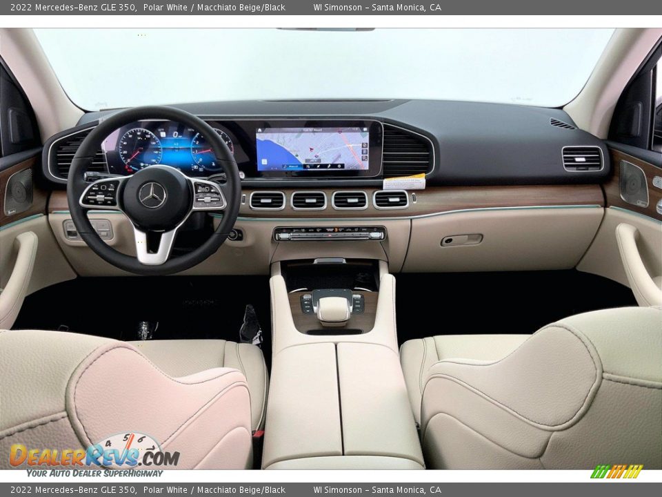 Dashboard of 2022 Mercedes-Benz GLE 350 Photo #6