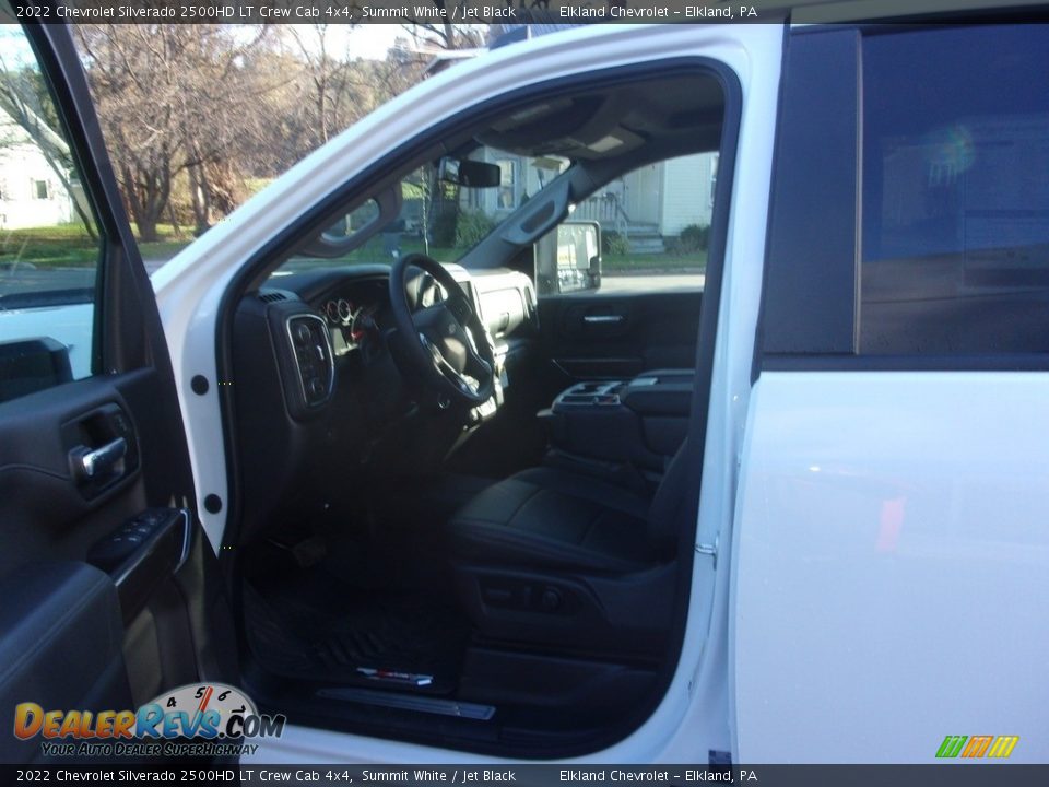 2022 Chevrolet Silverado 2500HD LT Crew Cab 4x4 Summit White / Jet Black Photo #16