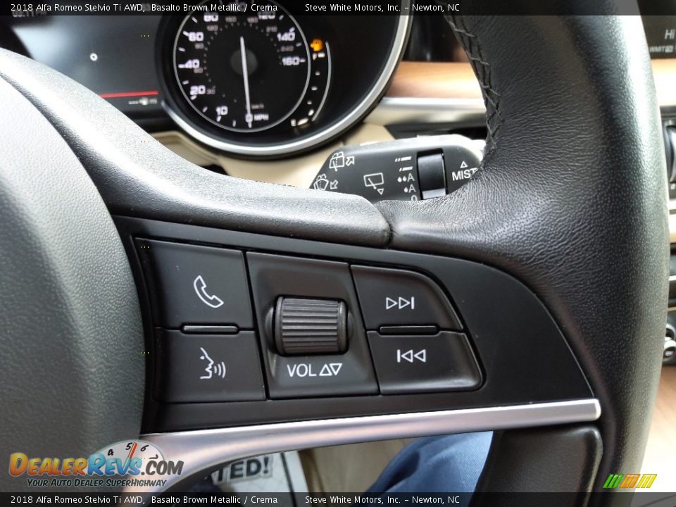 2018 Alfa Romeo Stelvio Ti AWD Steering Wheel Photo #19