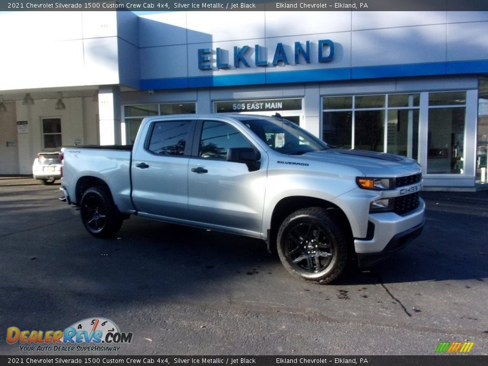 2021 Chevrolet Silverado 1500 Custom Crew Cab 4x4 Silver Ice Metallic / Jet Black Photo #1