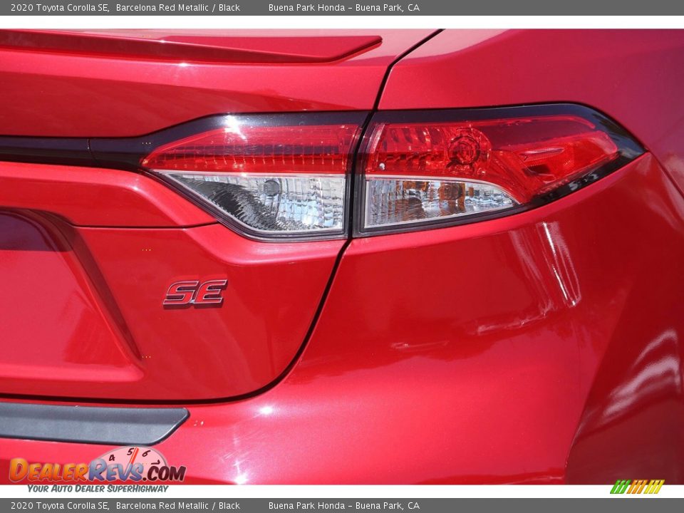 2020 Toyota Corolla SE Barcelona Red Metallic / Black Photo #6