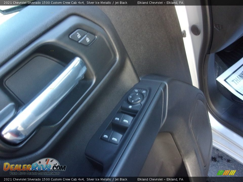 2021 Chevrolet Silverado 1500 Custom Crew Cab 4x4 Silver Ice Metallic / Jet Black Photo #16